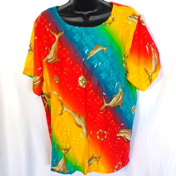 Vanee Hawaii Dolphin Rayon short sleeve Top , 23" pit to pit - Picture 1 of 5